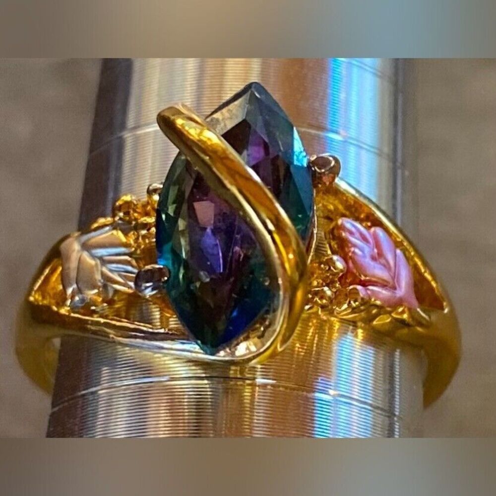 Vintage Ring Women’s 9.5 Gold Tone Amethyst Marquis Cocktail Party